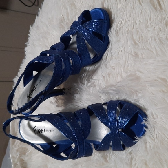 Fioni Night Shoes - Picture 2 of 9